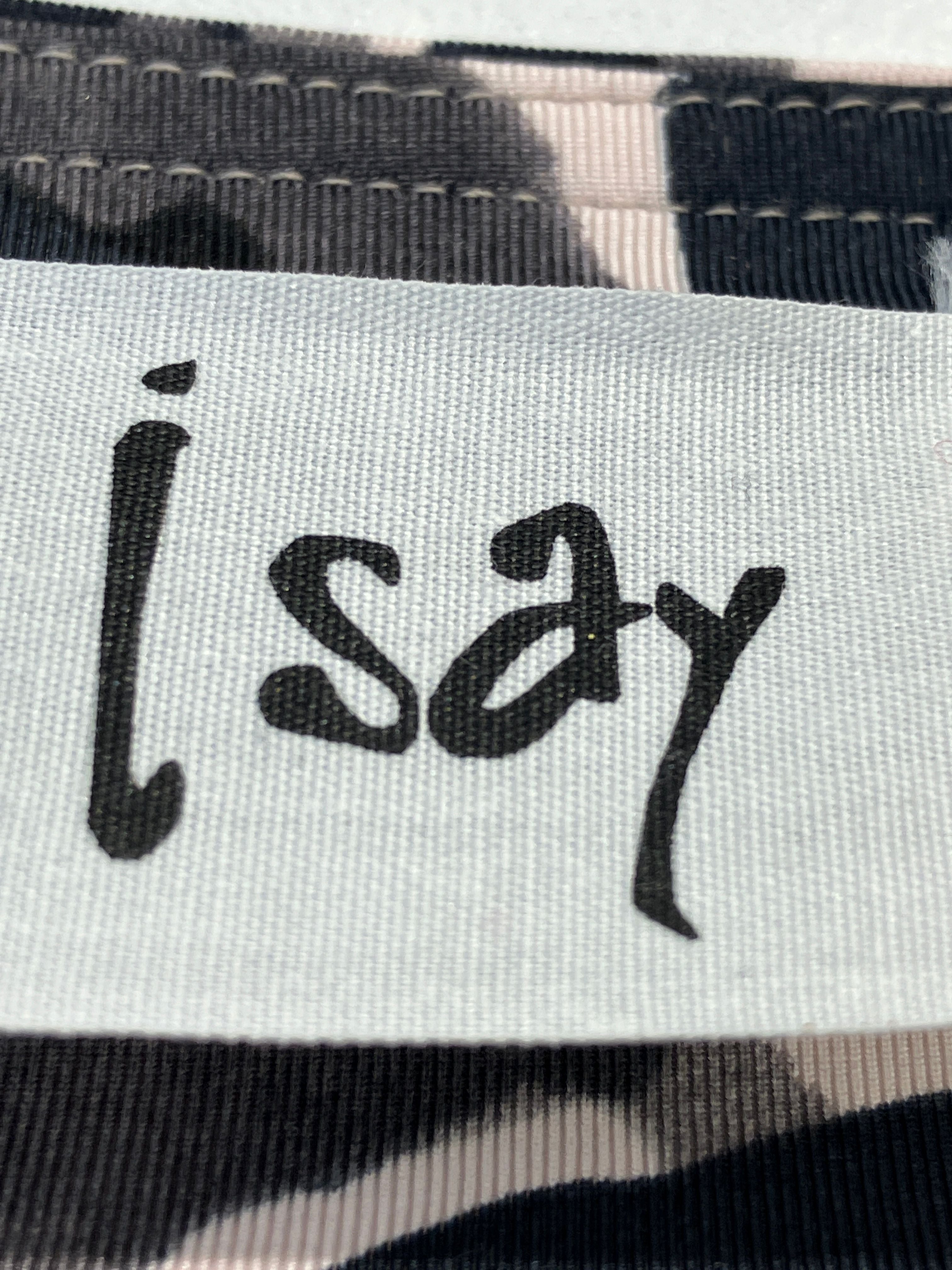 Isay Bluse